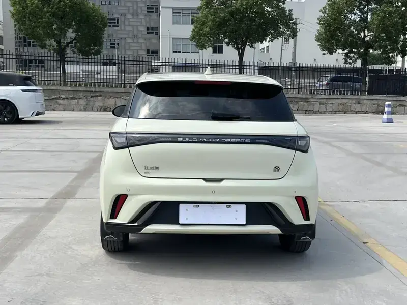 2023 BYD Dolphin с пробегом 59 000 км