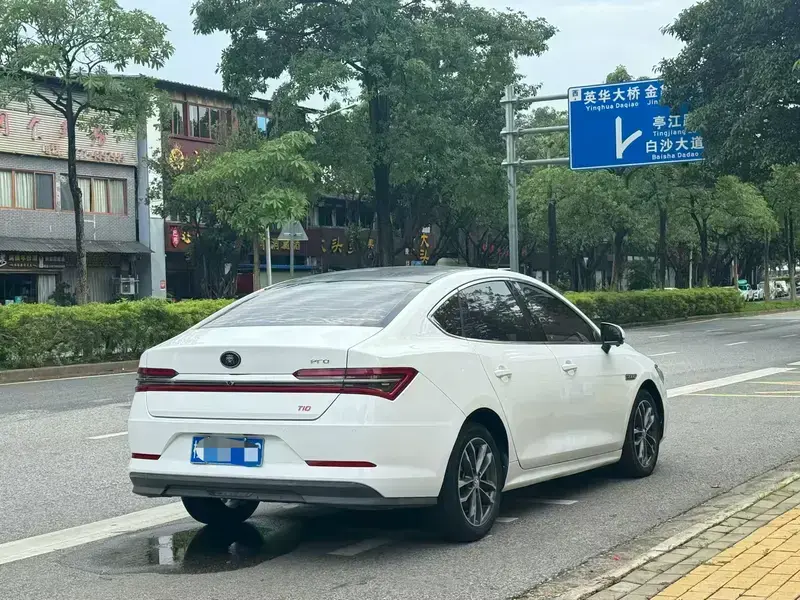 2019 BYD Qin Pro с пробегом 150 000 км
