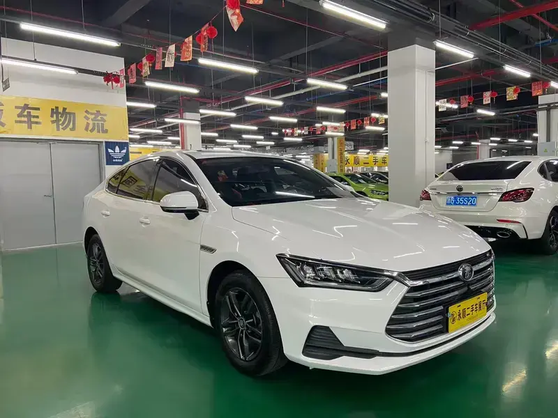 2020 BYD Qin Pro с пробегом 40 000 км