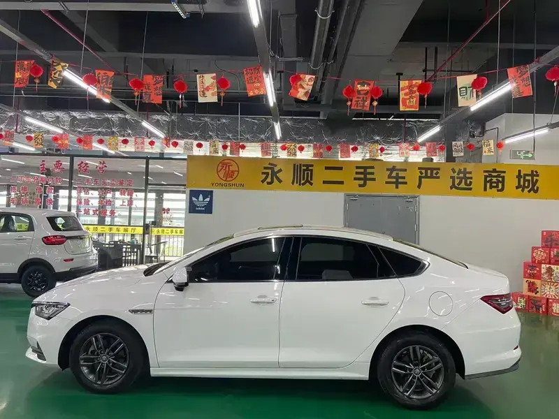 2020 BYD Qin Pro с пробегом 40 000 км