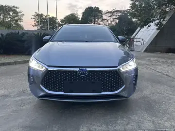 2023 BYD E2 с пробегом 68 000 км