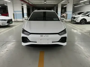 2023 BYD E2 с пробегом 46 800 км