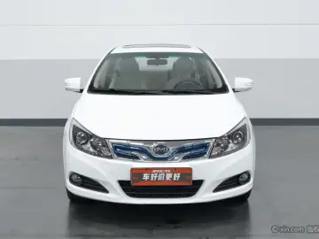 2017 BYD E5 с пробегом 37 100 км