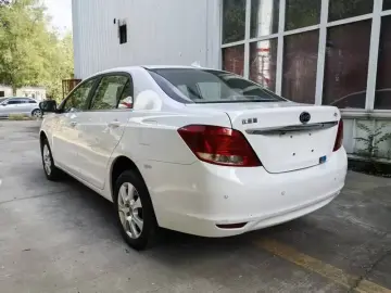 2017 BYD E5 с пробегом 81 000 км