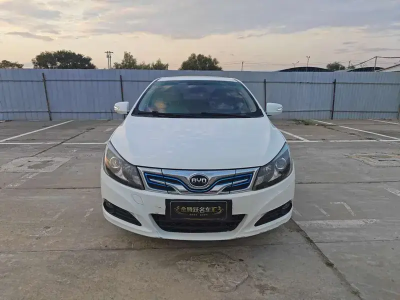 2017 BYD E5 с пробегом 89 600 км