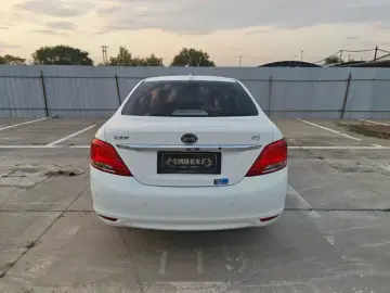 2017 BYD E5 с пробегом 89 600 км