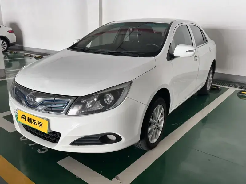 2017 BYD E5 с пробегом 125 000 км