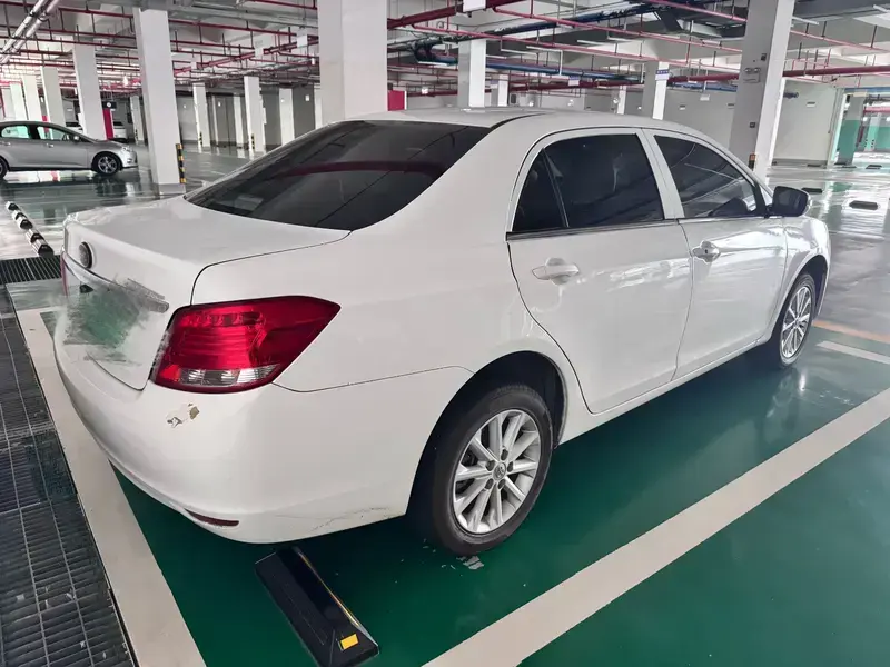 2017 BYD E5 с пробегом 125 000 км
