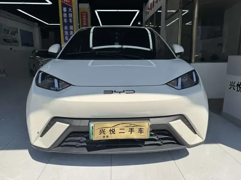 2024 BYD Seagull с пробегом 32 000 км