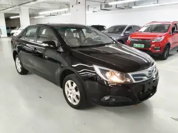 2017 BYD E5 с пробегом 68 000 км