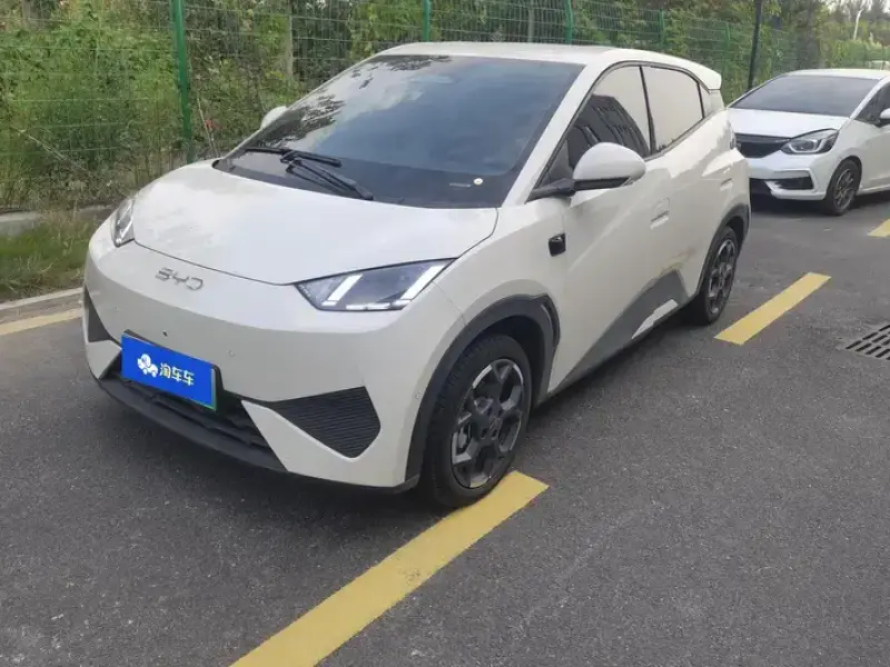 2025 BYD Seagull с пробегом 2 000 км