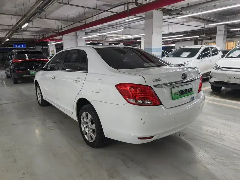 2017 BYD E5 с пробегом 125 000 км