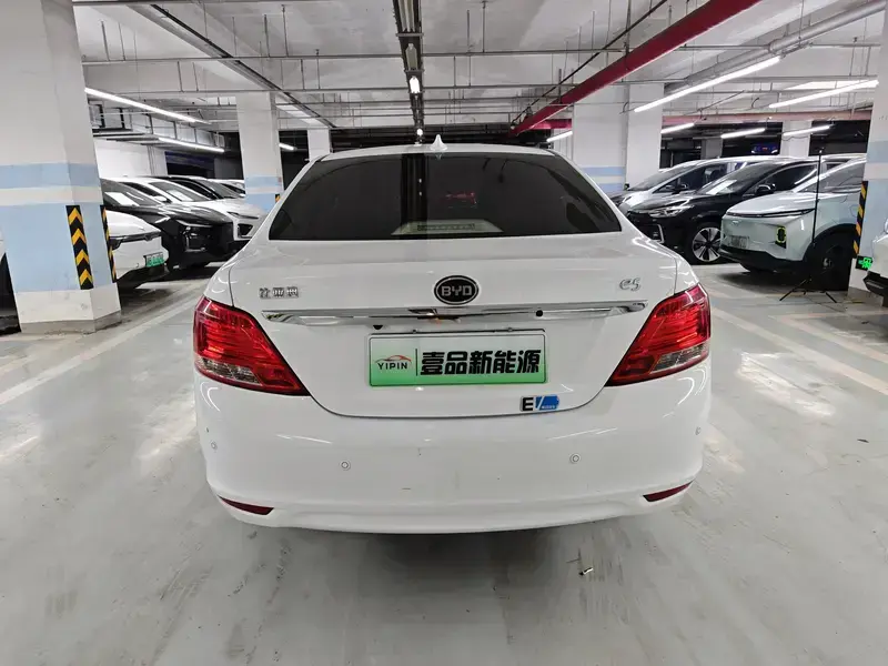 2017 BYD E5 с пробегом 125 000 км