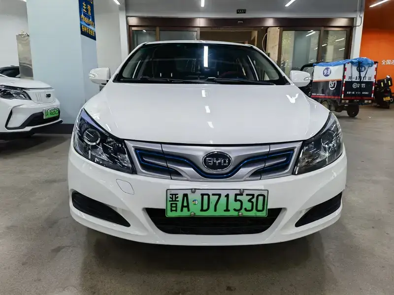 2018 BYD E5 с пробегом 410 000 км