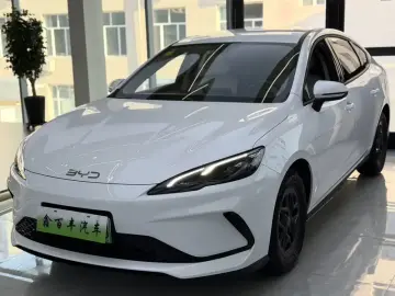 BYD Seal 05