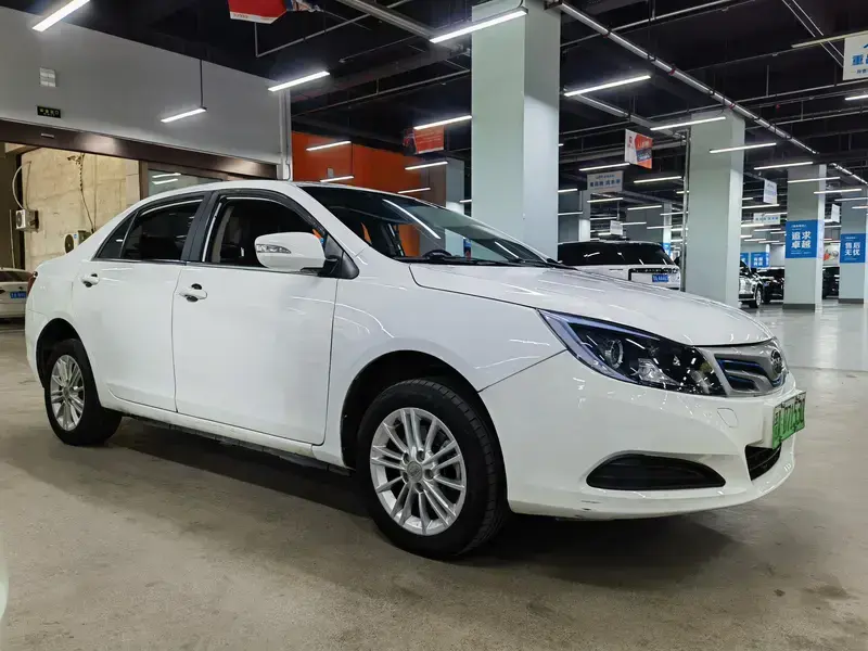 2018 BYD E5 с пробегом 410 000 км