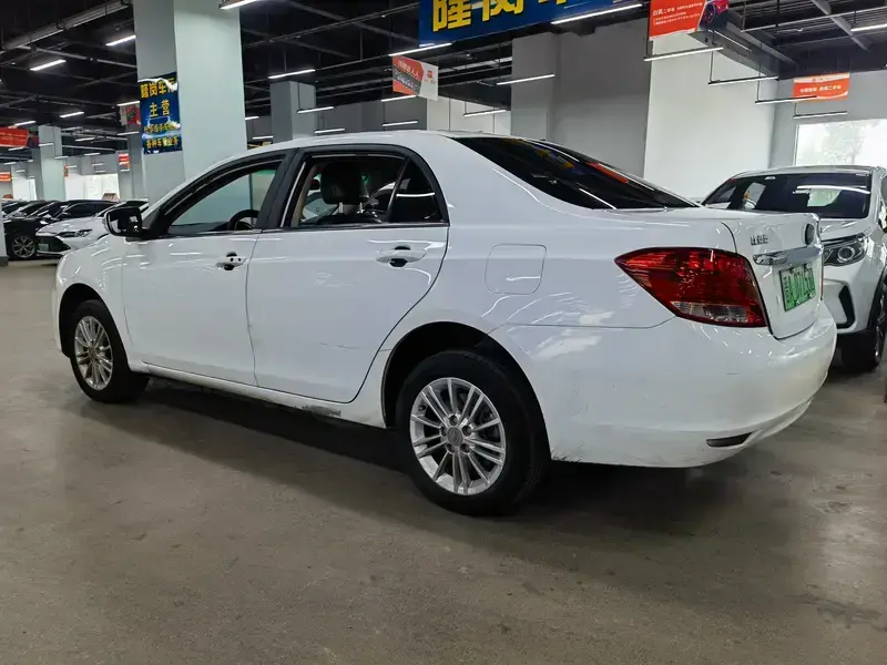 2018 BYD E5 с пробегом 410 000 км