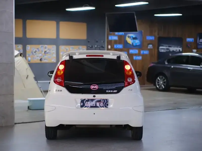 2015 BYD F0 с пробегом 42 000 км