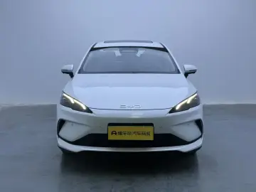 2025 BYD Seal 05 с пробегом 12 100 км