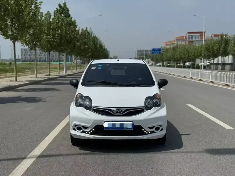 2015 BYD F0 с пробегом 20 000 км