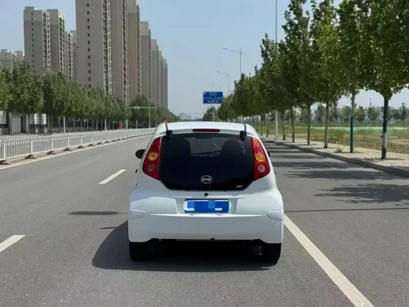 2015 BYD F0 с пробегом 20 000 км