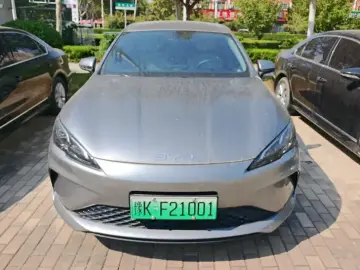 2025 BYD Seal 05 с пробегом 40 000 км