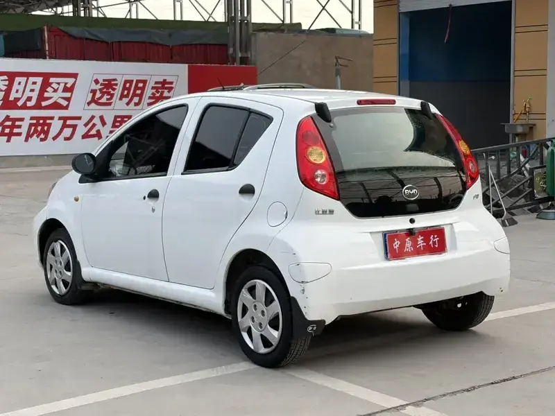 2015 BYD F0 с пробегом 40 000 км