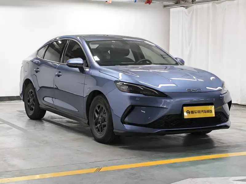 2025 BYD Seal 05 с пробегом 37 300 км
