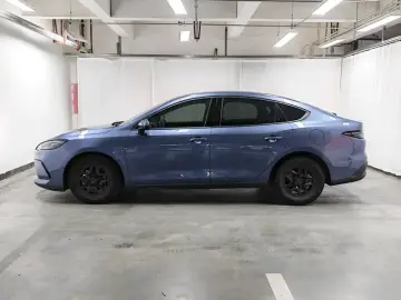 2025 BYD Seal 05 с пробегом 37 300 км