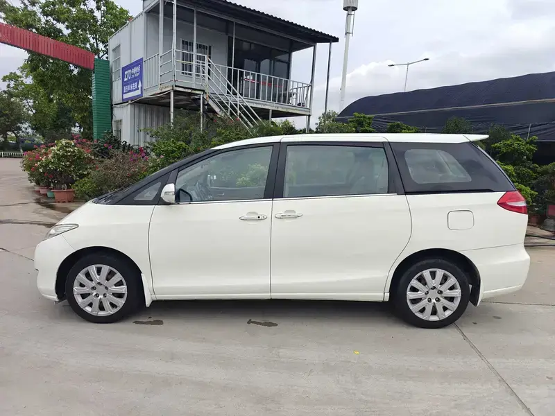 2013 BYD M6 с пробегом 88 000 км