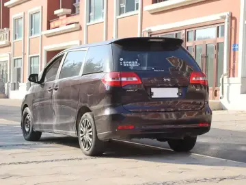 2013 BYD M6 с пробегом 150 000 км