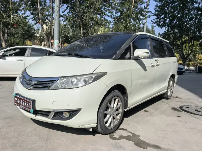 2015 BYD M6 с пробегом 120 000 км