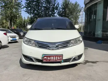 2015 BYD M6 с пробегом 120 000 км