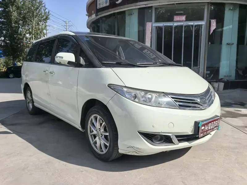 2015 BYD M6 с пробегом 120 000 км