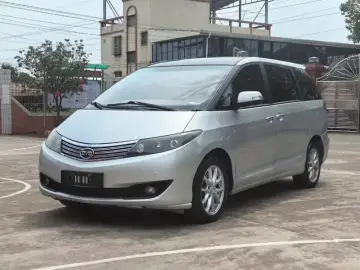 2010 BYD M6 с пробегом 60 000 км