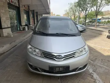 2015 BYD M6 с пробегом 115 000 км