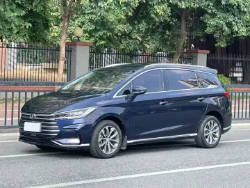 2021 BYD Song Max с пробегом 41 000 км