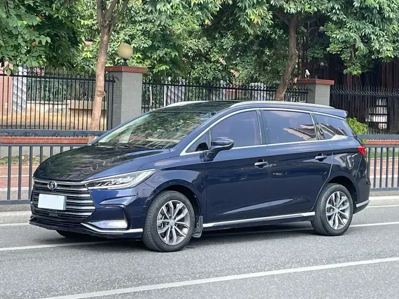 2021 BYD Song Max с пробегом 41 000 км