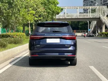 2021 BYD Song Max с пробегом 41 000 км