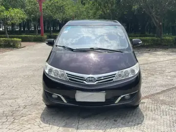 2015 BYD M6 с пробегом 112 000 км
