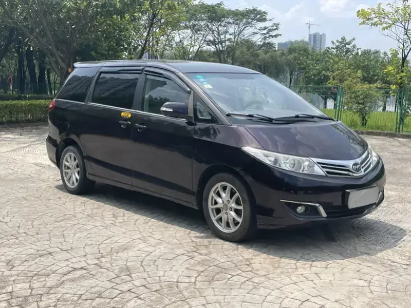 2015 BYD M6 с пробегом 112 000 км