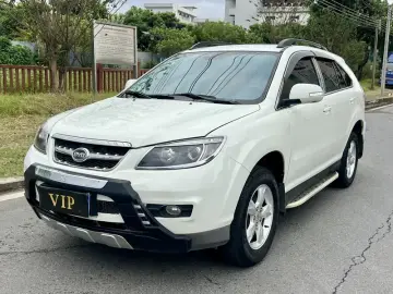 BYD S6