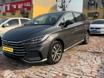 BYD Song Max