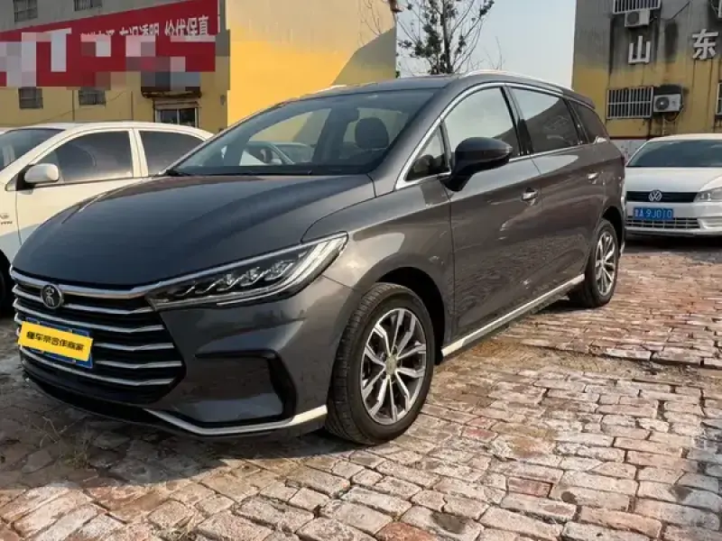 2021 BYD Song Max с пробегом 56 000 км