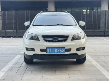 2013 BYD S6 с пробегом 79 000 км