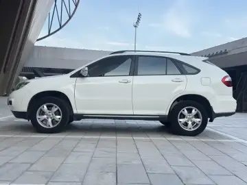 2013 BYD S6 с пробегом 79 000 км