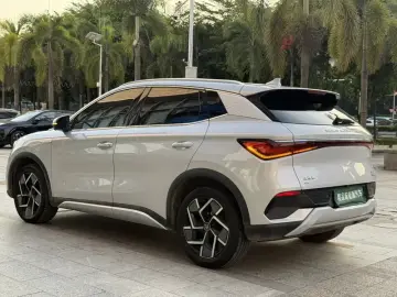 2022 BYD Yuan Plus с пробегом 55 000 км