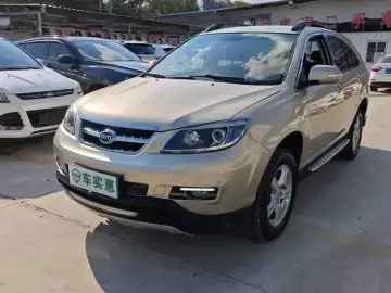 2014 BYD S6 с пробегом 65 000 км