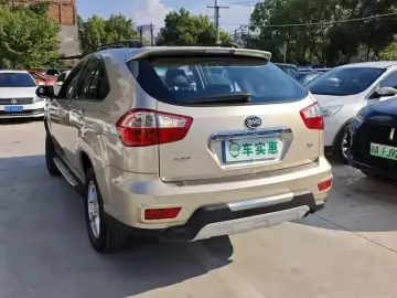 2014 BYD S6 с пробегом 65 000 км
