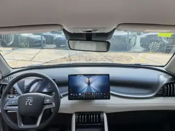 2025 BYD Yuan Plus с пробегом 5 300 км